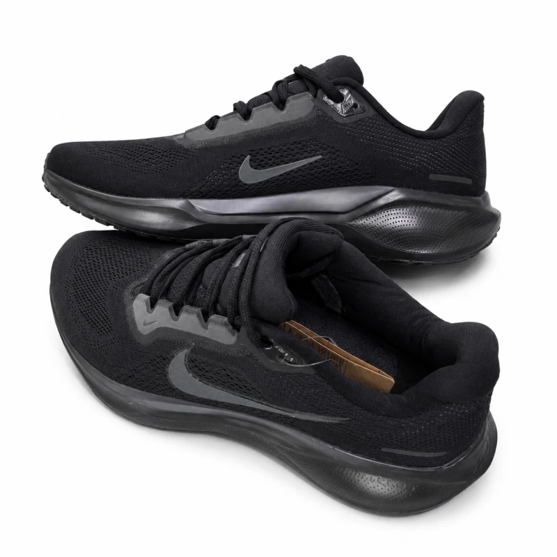 Max Cushion Running Trainer